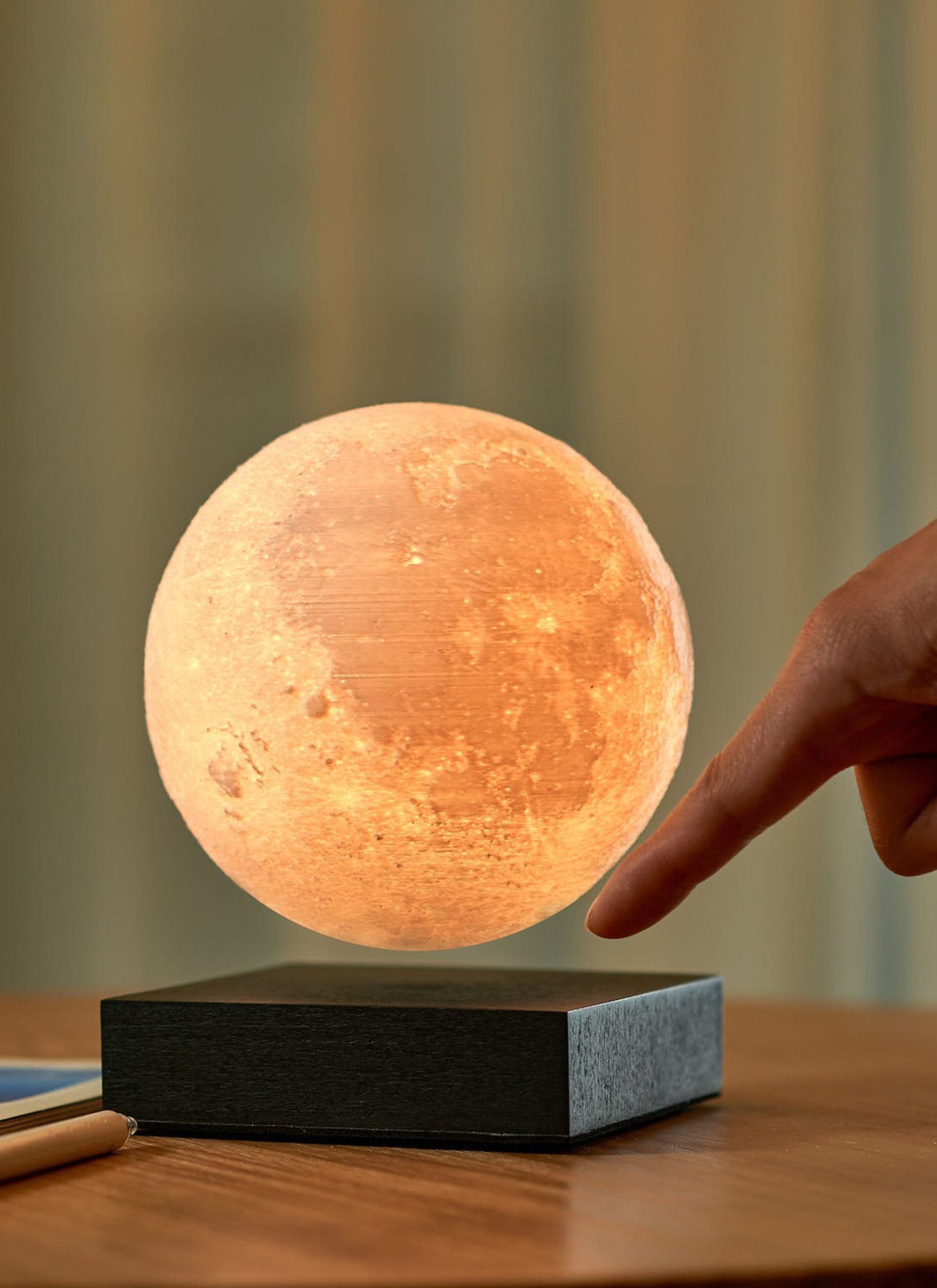Gingko Design Smart Moon Lamp, schwebende Mond Lampe mit Touch-Funktion + 3  Lichtmodi, Abverkaufsartikel